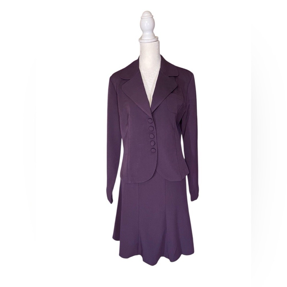 Regina 2 piece plumb color skirt suit women’s size large made in USA